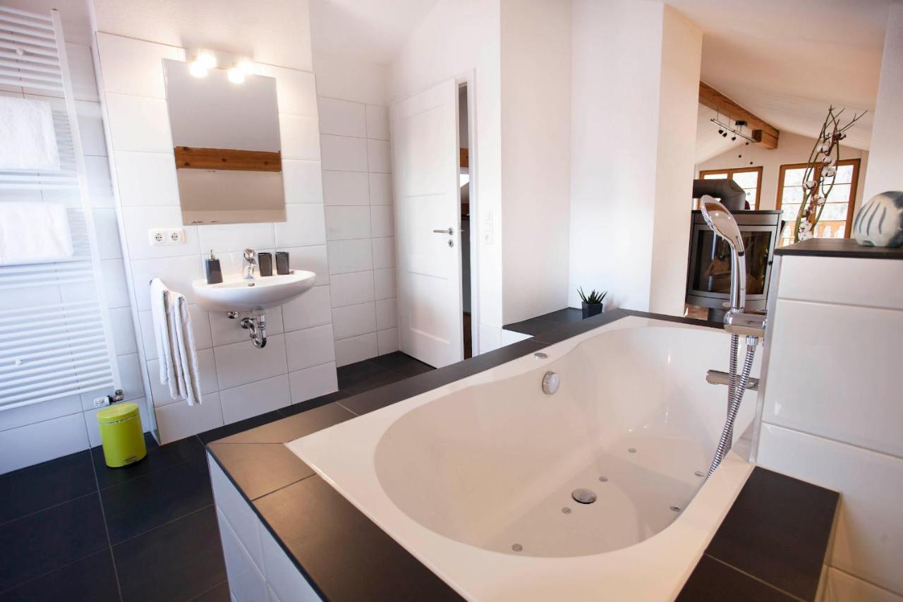 Auszeit Maisonette Garmisch-Partenkirchen Esterno foto